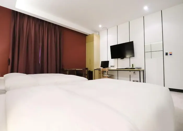 ホテル　マルシェ